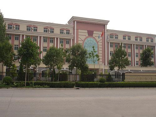 保定哪些學(xué)校能學(xué)計算機? 保定哪些學(xué)校能學(xué)計算機?
