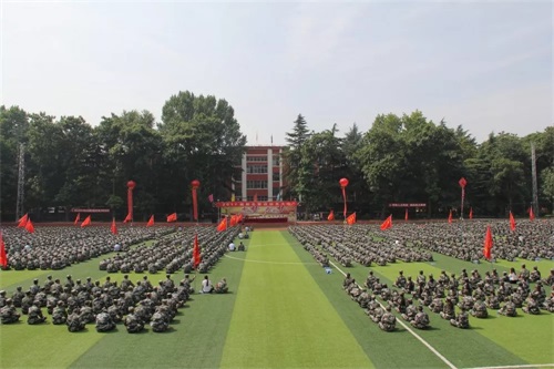 走進(jìn)西安鐵道職業(yè)學(xué)校感受校園文化 走進(jìn)西安鐵道職業(yè)學(xué)校感受校園文化