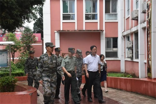 記西安鐵道職業(yè)學(xué)校預備役接受師戰備檢查 記西安鐵道職業(yè)學(xué)校預備役接受師戰備檢查