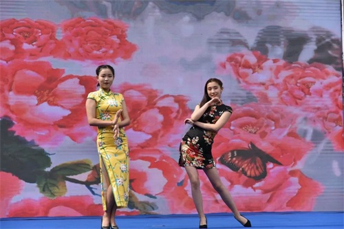 西安鐵道職業(yè)學(xué)校 堅決貫徹“五個(gè)再來(lái)一遍”工作要求再部署工作會(huì )議 西安鐵道職業(yè)學(xué)校 堅決貫徹“五個(gè)再來(lái)一遍”工作要求再部署工作會(huì )議