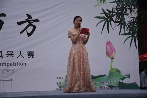西安鐵道職業(yè)學(xué)校 堅決貫徹“五個(gè)再來(lái)一遍”工作要求再部署工作會(huì )議 西安鐵道職業(yè)學(xué)校 堅決貫徹“五個(gè)再來(lái)一遍”工作要求再部署工作會(huì )議