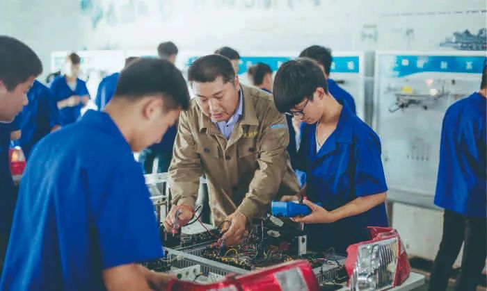 ϳ似W(xu)Ժ2020(jin)