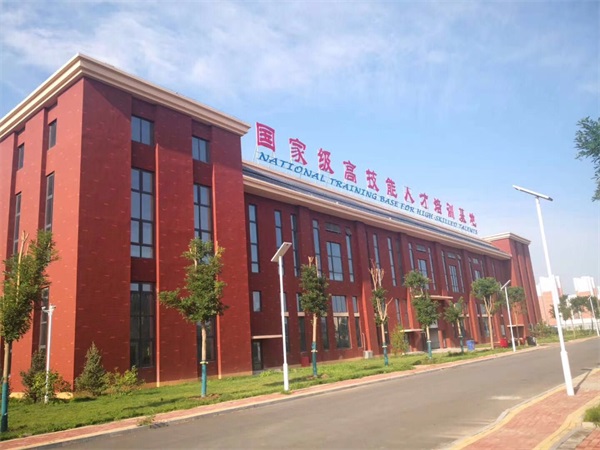 石家莊學(xué)習機電專(zhuān)業(yè)推薦哪所學(xué)校? 石家莊學(xué)習機電專(zhuān)業(yè)推薦哪所學(xué)校?