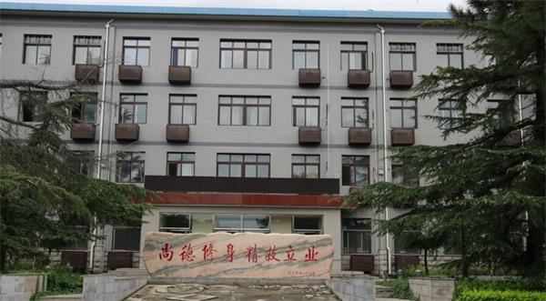 北京中企潤林控股集團高鐵學(xué)院待遇好嗎? 北京中企潤林控股集團高鐵學(xué)院待遇好嗎?
