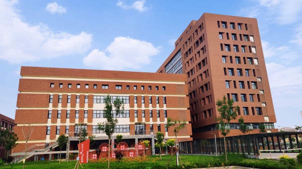 報考石家莊城市建設學(xué)校中鐵訂單班好就業(yè)嗎? 報考石家莊城市建設學(xué)校中鐵訂單班好就業(yè)嗎?