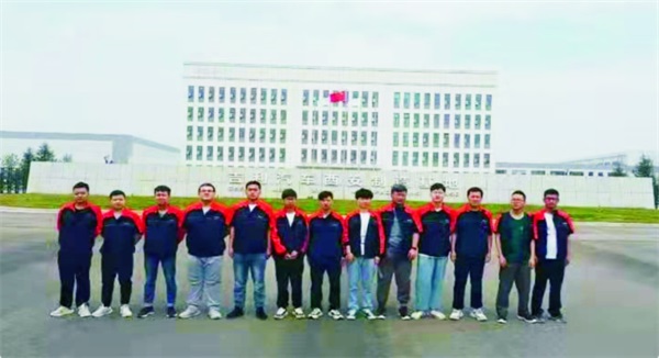 陜西省電子信息學(xué)校招生簡(jiǎn)章 陜西省電子信息學(xué)校招生簡(jiǎn)章